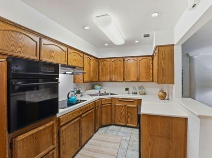 158 Globe Ave, Sacramento, CA 95815 Photo