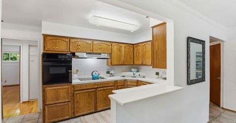 158 Globe Ave, Sacramento, CA 95815 Photo