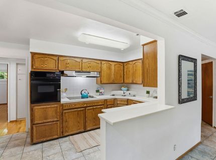 158 Globe Ave, Sacramento, CA 95815 Photo