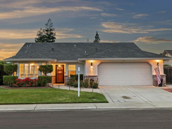 18923 Wildwood Dr, Lockeford, CA 95237