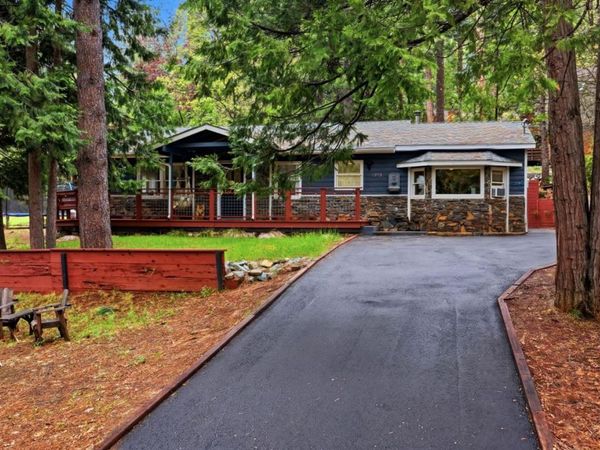2273 Flanders Dr, Arnold, CA 95223