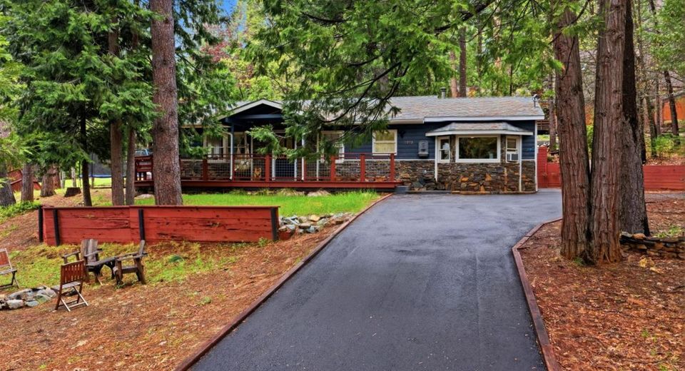2273 Flanders Dr, Arnold, CA 95223 Photo
