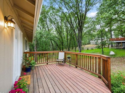 10706 Alta Sierra Dr, Grass Valley, CA 95949 Photo