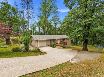 10706 Alta Sierra Dr, Grass Valley, CA 95949 Photo