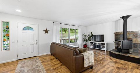 10706 Alta Sierra Dr, Grass Valley, CA 95949 Photo