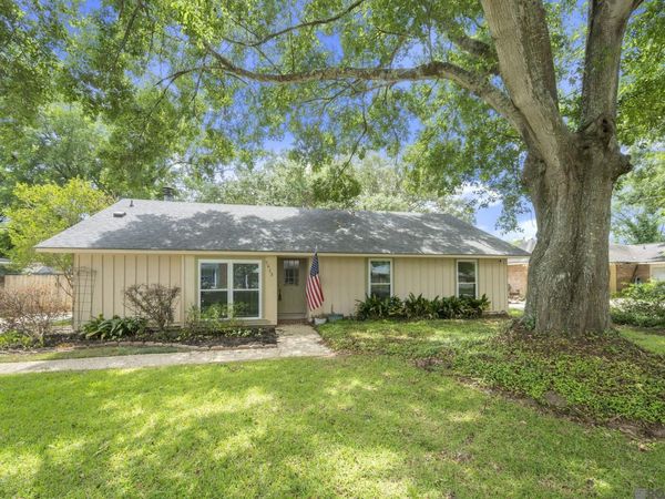 7613 President Dr, Baton Rouge, LA 70817