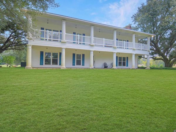 22460 Sutter Ln, Zachary, LA 70791