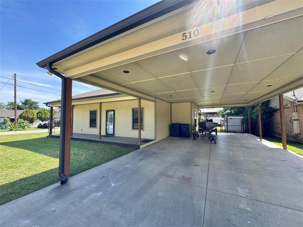 510 N Friou Street, Alvarado, TX 76009