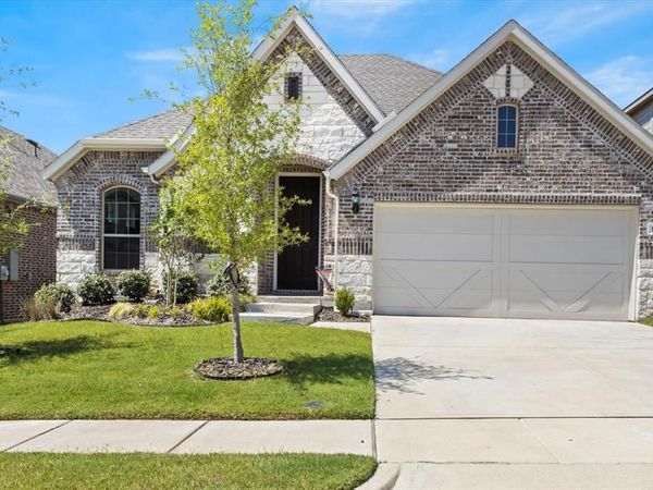 1916 Barnhill Lane, Van Alstyne, TX 75495