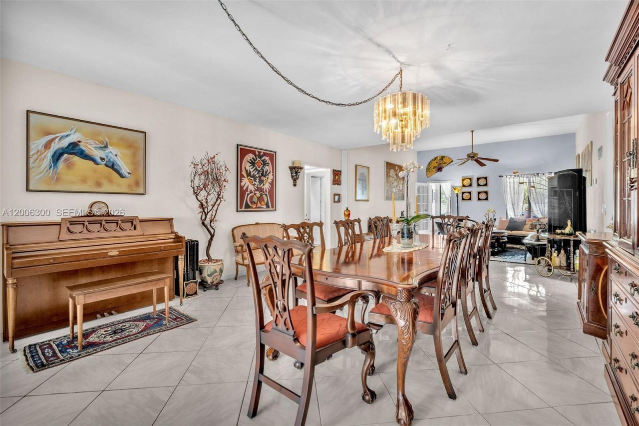 7701 Center Bay Dr , North Bay Village, FL 33141 Photo
