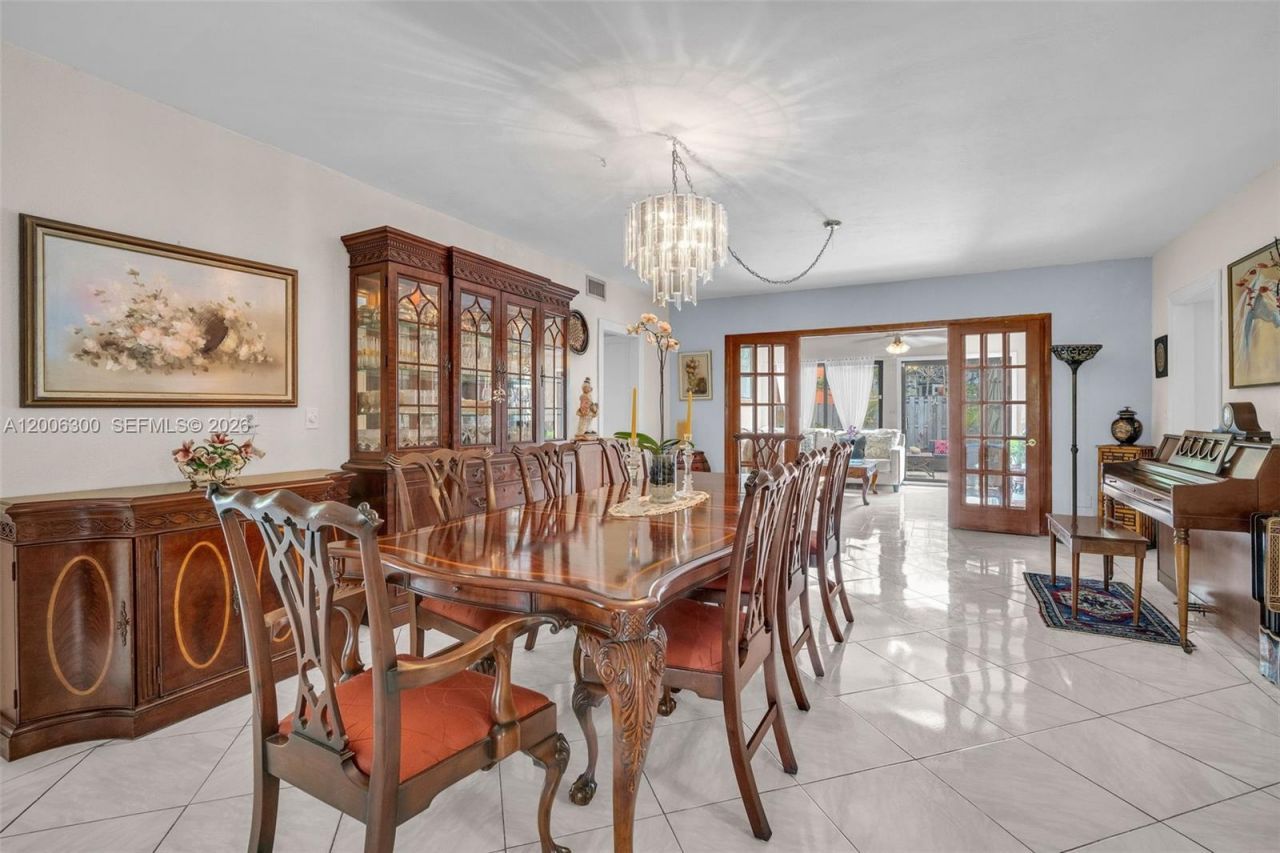 7701 Center Bay Dr , North Bay Village, FL 33141 Photo