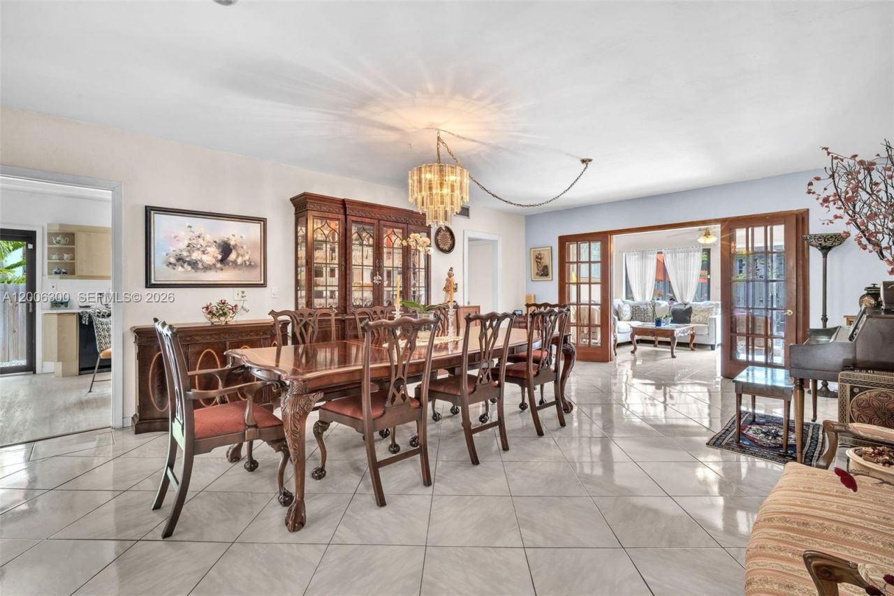 7701 Center Bay Dr , North Bay Village, FL 33141 Photo