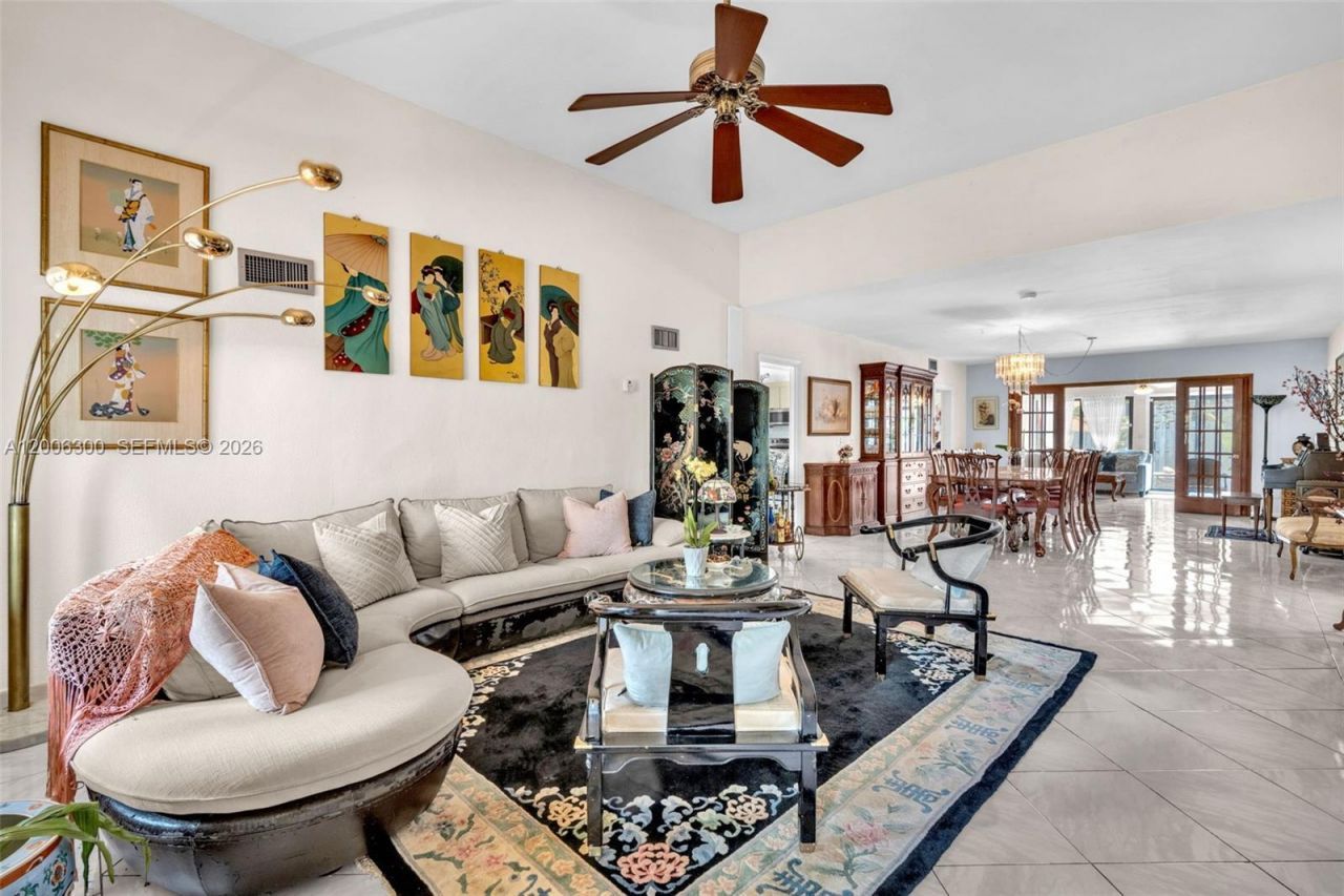 7701 Center Bay Dr , North Bay Village, FL 33141 Photo