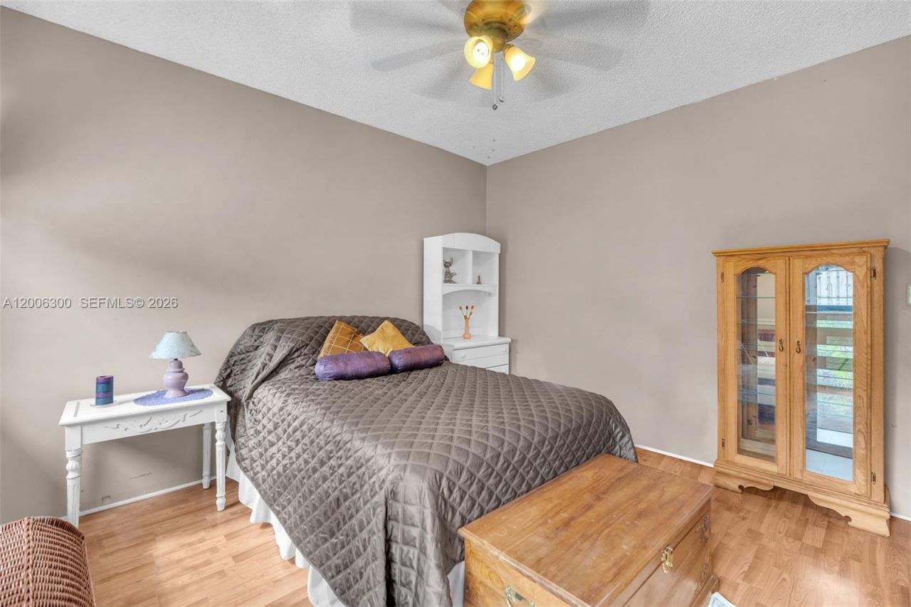 7701 Center Bay Dr , North Bay Village, FL 33141 Photo