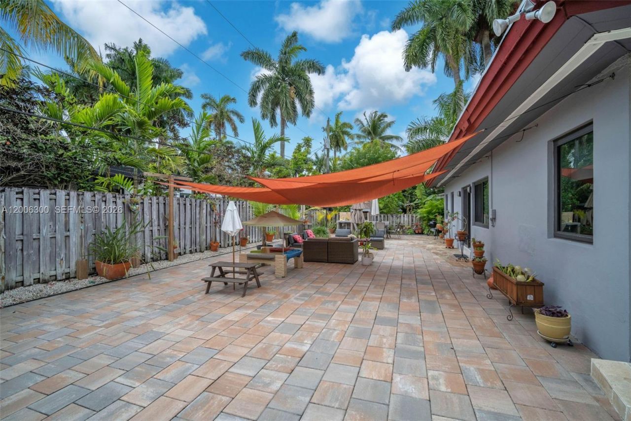 7701 Center Bay Dr , North Bay Village, FL 33141 Photo