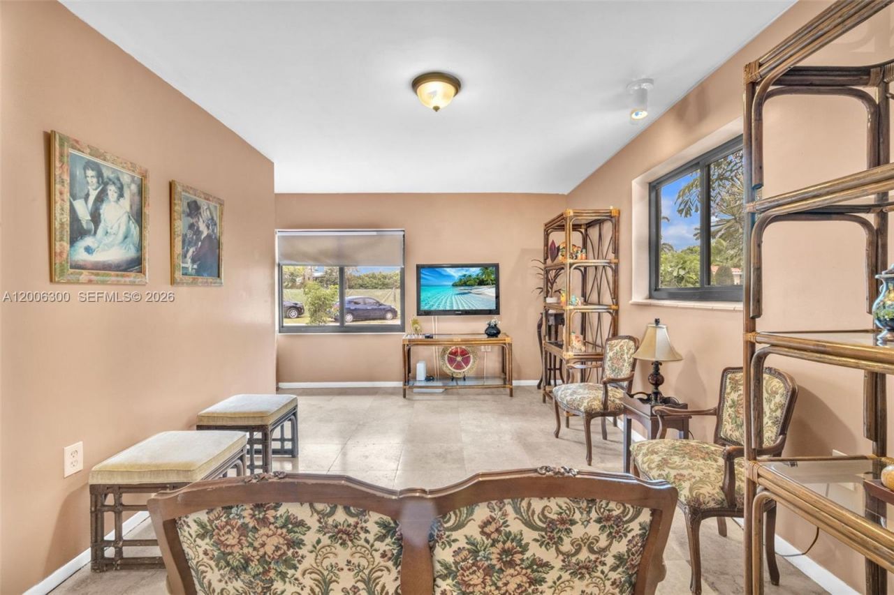 7701 Center Bay Dr , North Bay Village, FL 33141 Photo