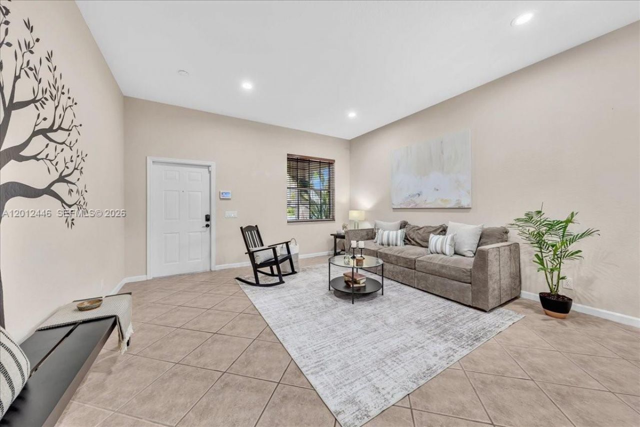 1634 Sandpiper Cir, Weston, FL 33327 Photo