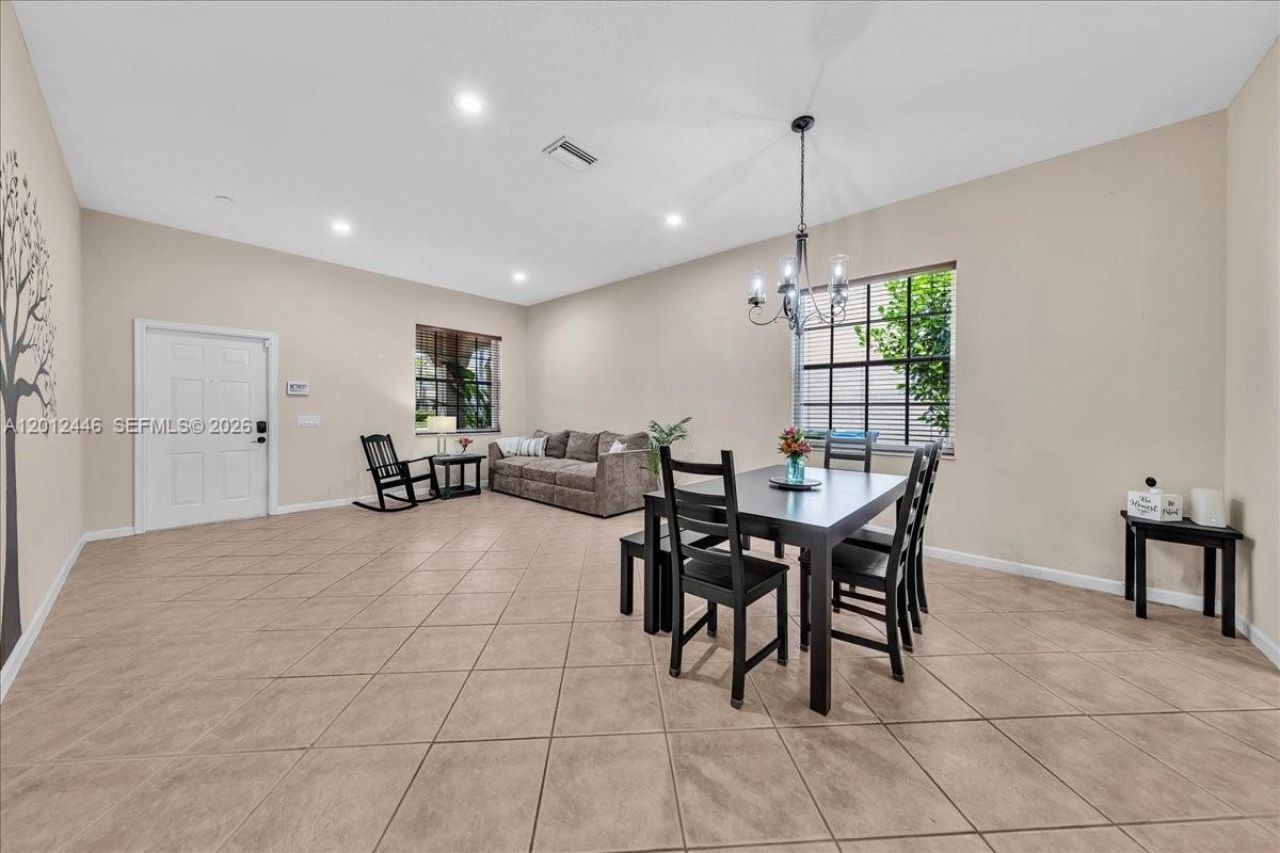 1634 Sandpiper Cir, Weston, FL 33327 Photo