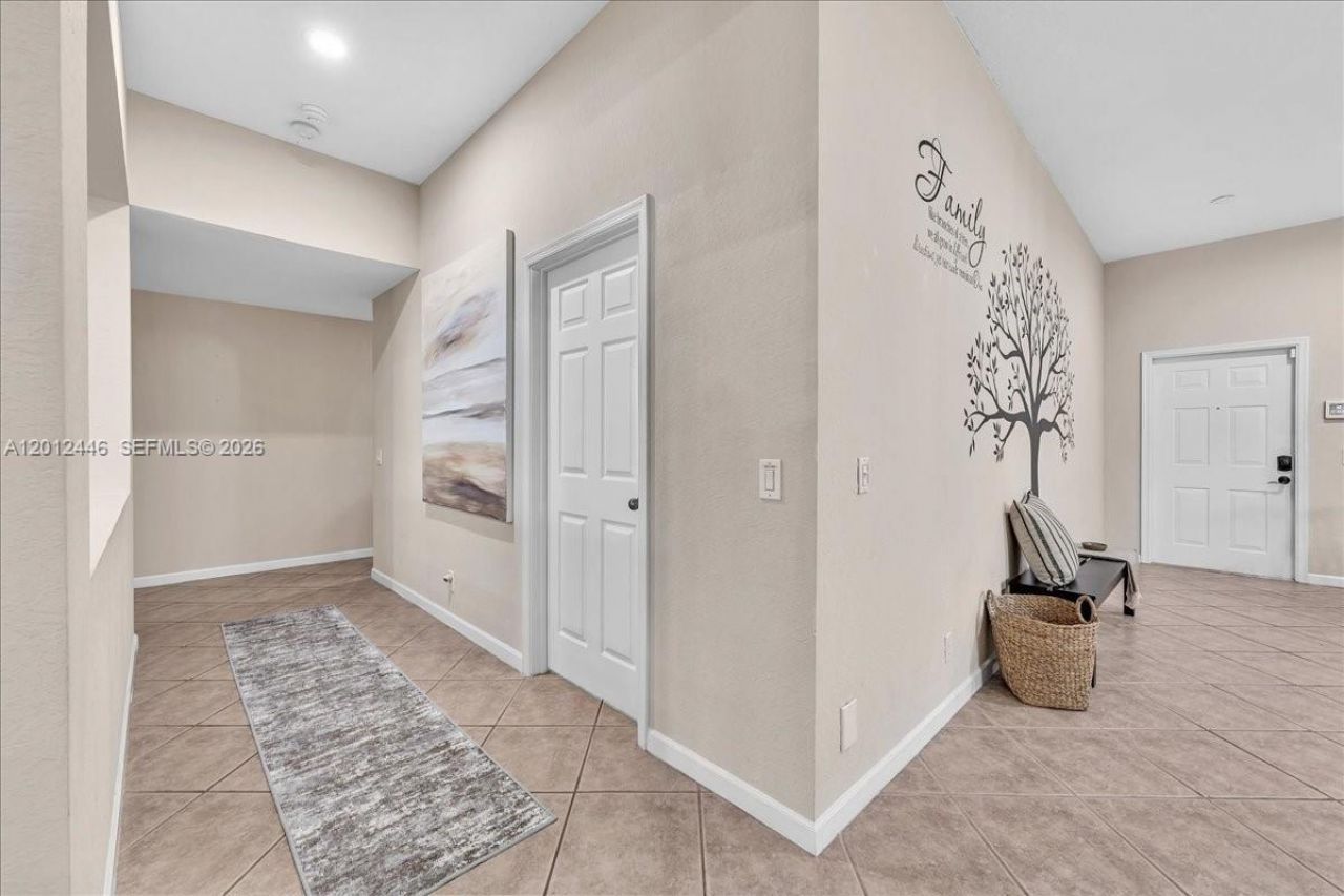 1634 Sandpiper Cir, Weston, FL 33327 Photo