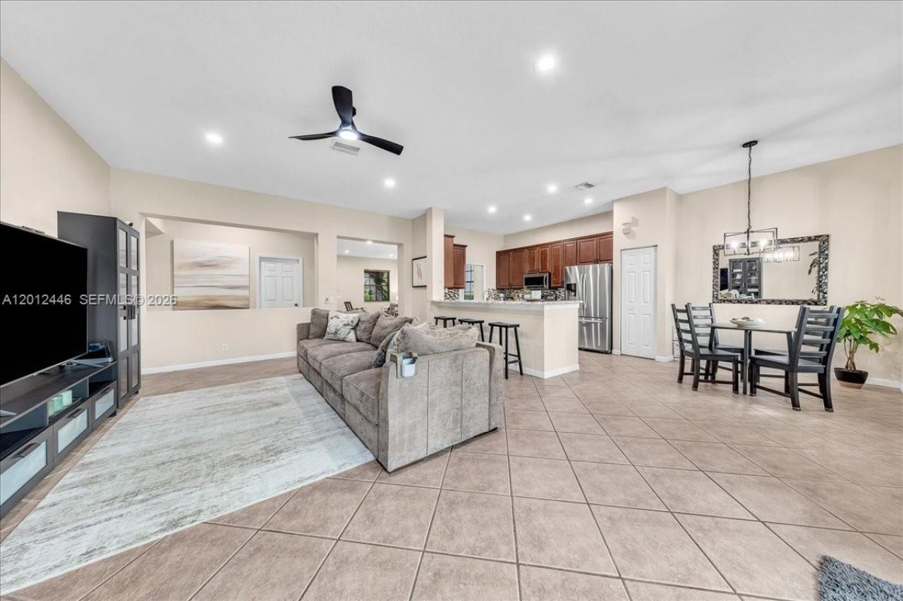 1634 Sandpiper Cir, Weston, FL 33327 Photo