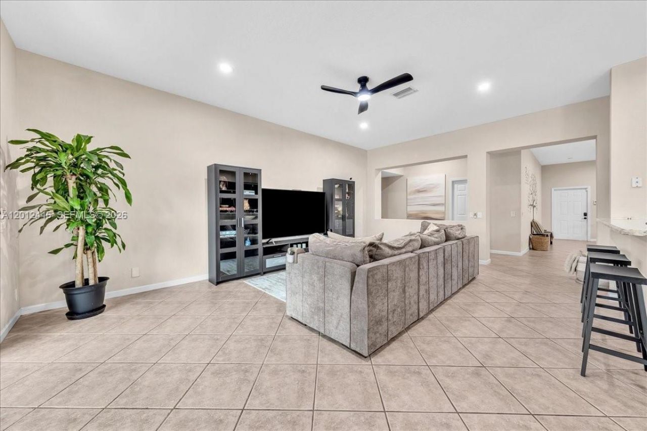 1634 Sandpiper Cir, Weston, FL 33327 Photo