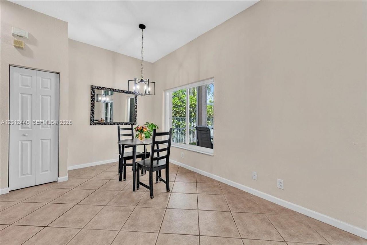 1634 Sandpiper Cir, Weston, FL 33327 Photo