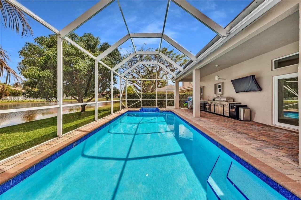 1634 Sandpiper Cir, Weston, FL 33327 Photo