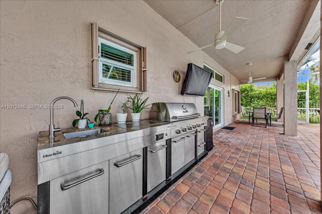 1634 Sandpiper Cir, Weston, FL 33327 Photo