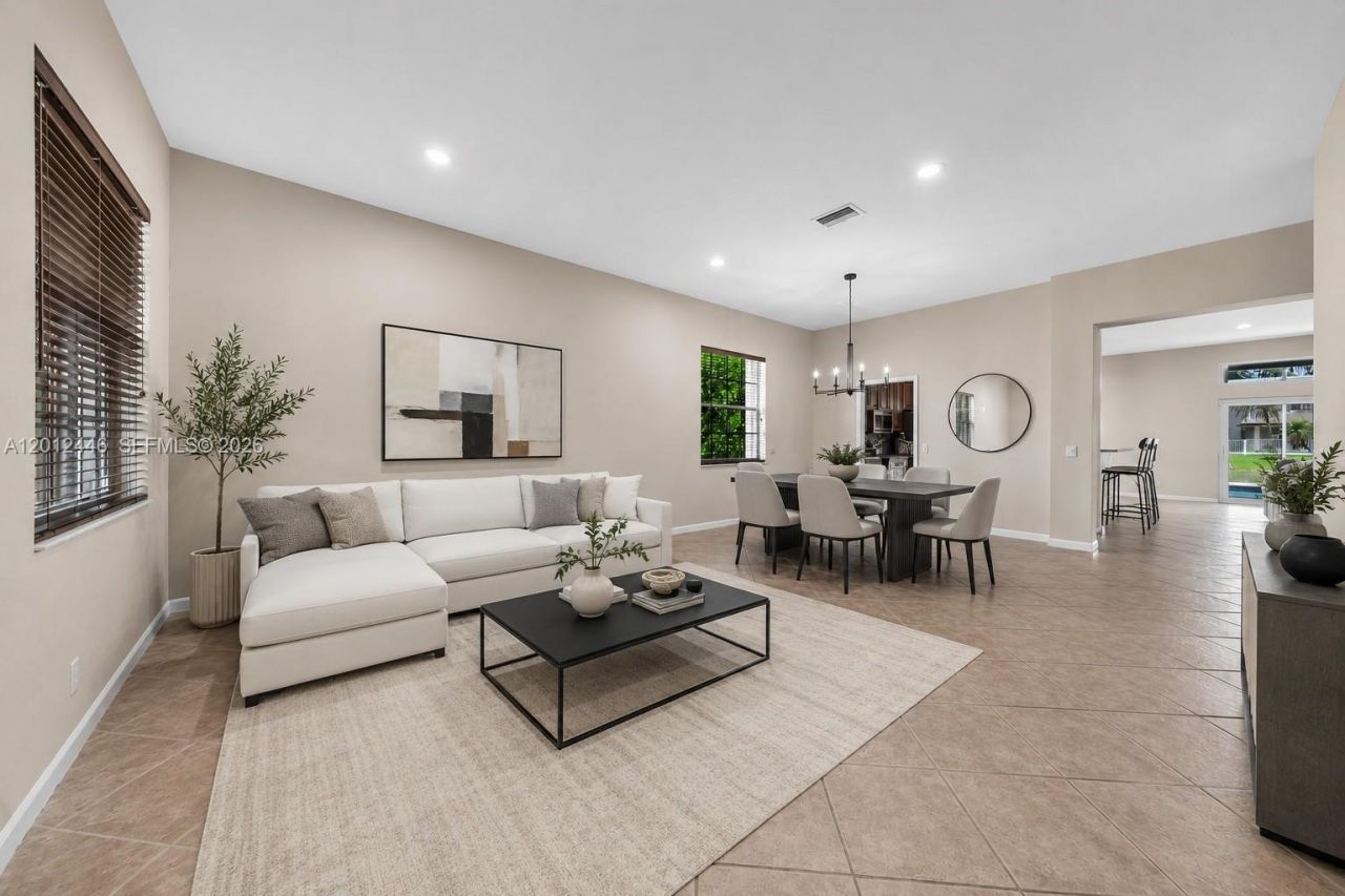 1634 Sandpiper Cir, Weston, FL 33327 Photo