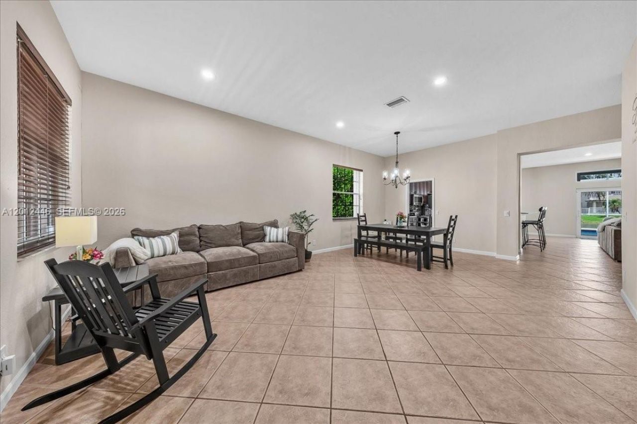 1634 Sandpiper Cir, Weston, FL 33327 Photo