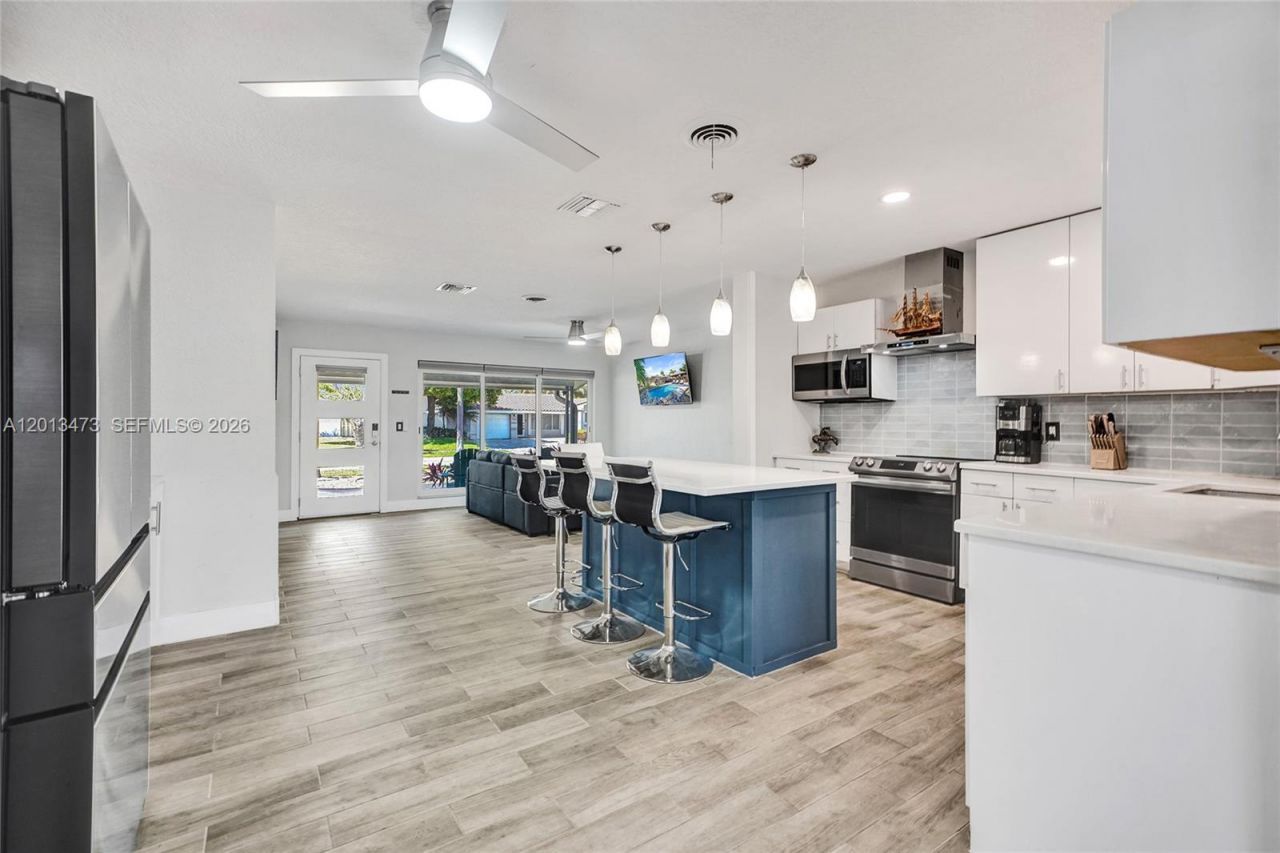 200 SE 3rd St, Pompano Beach, FL 33060 Photo