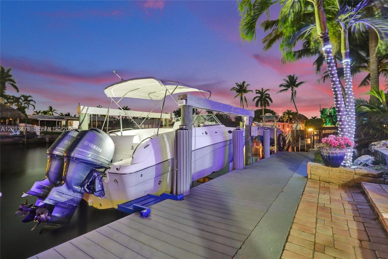 200 SE 3rd St, Pompano Beach, FL 33060 Photo