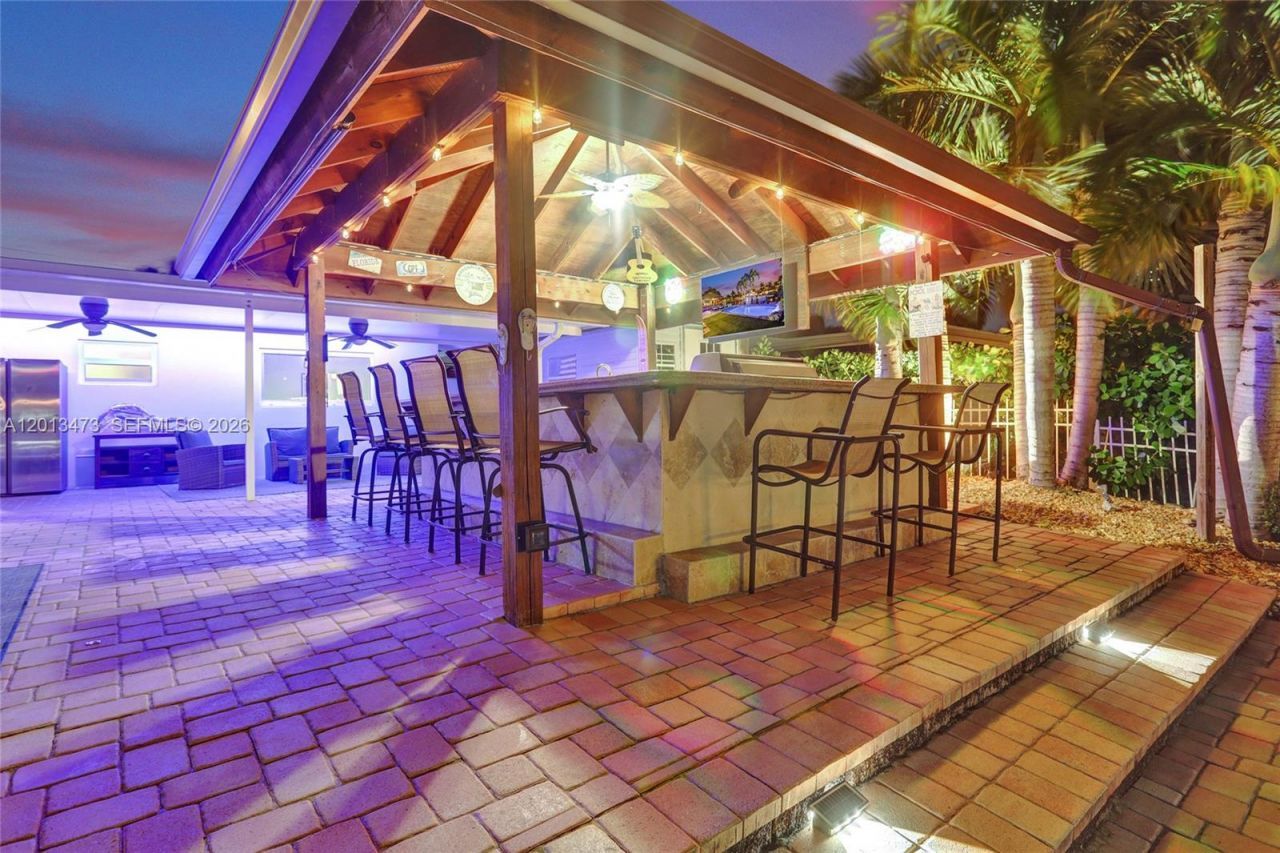 200 SE 3rd St, Pompano Beach, FL 33060 Photo