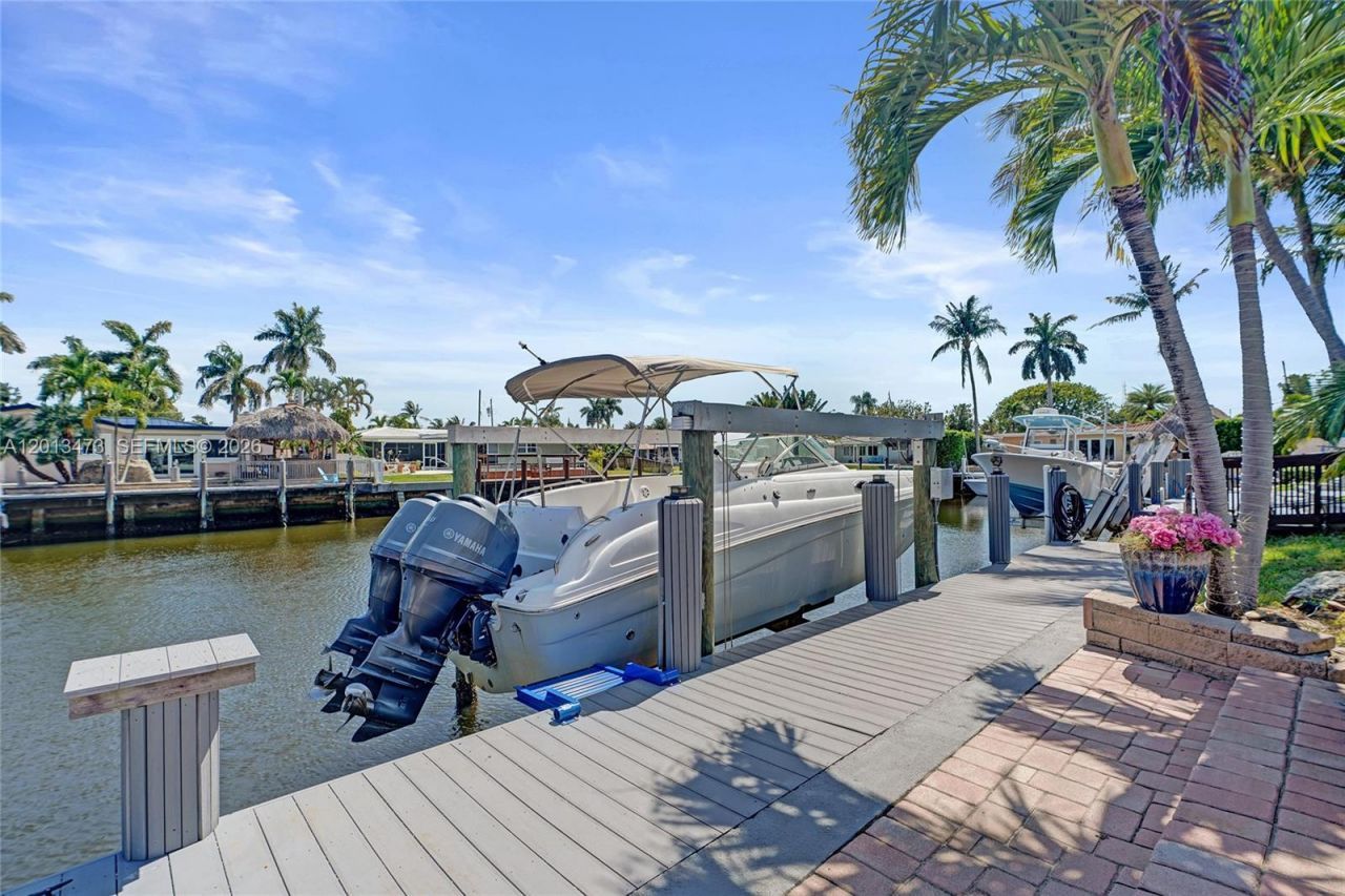 200 SE 3rd St, Pompano Beach, FL 33060 Photo