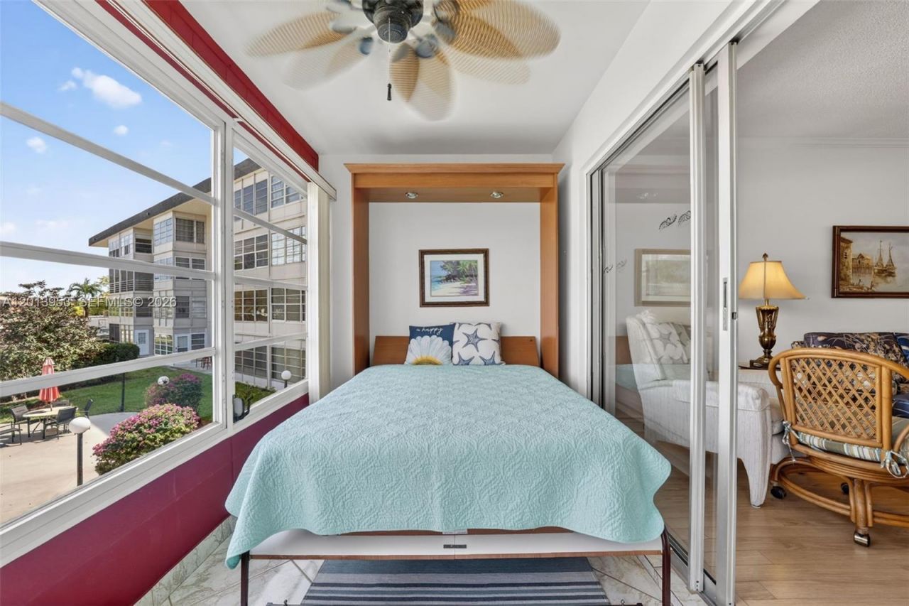 2991 NW 46th Ave, Unit 204, Lauderdale Lakes, FL 33313 Photo