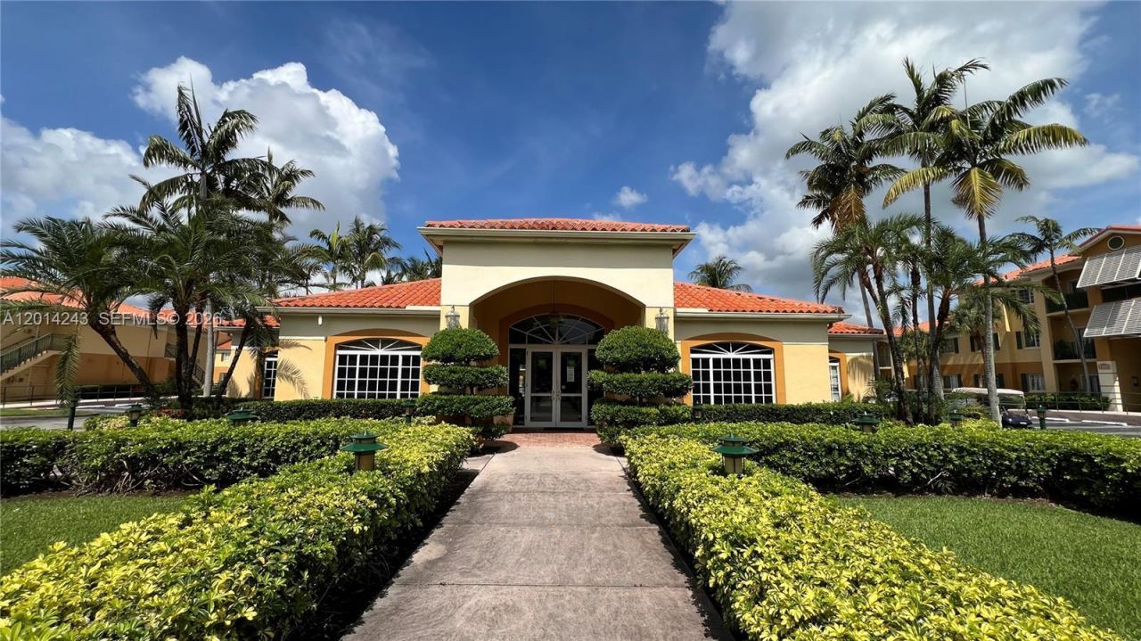 7220 NW 114th Ave , Unit 20216, Doral, FL 33178 Photo