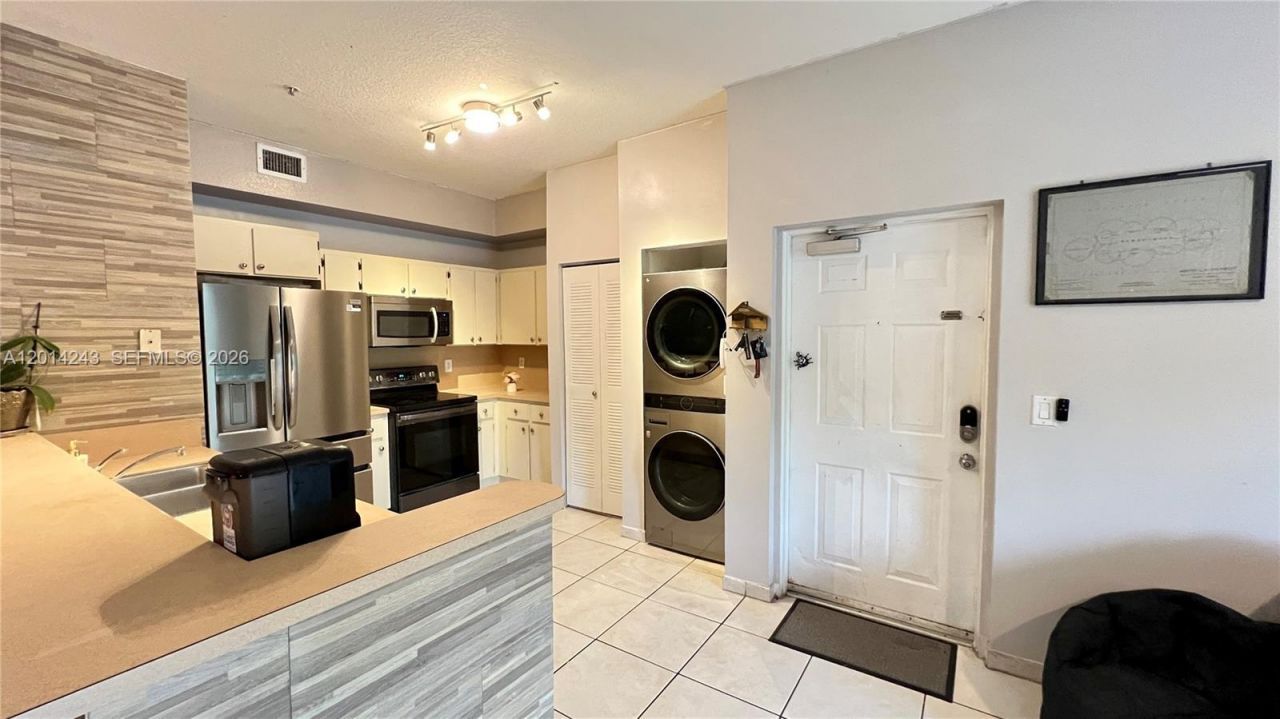 7220 NW 114th Ave , Unit 20216, Doral, FL 33178 Photo