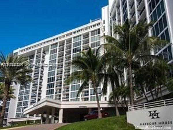 10275 Collins Ave , Unit 1435, Bal Harbour, FL 33154
