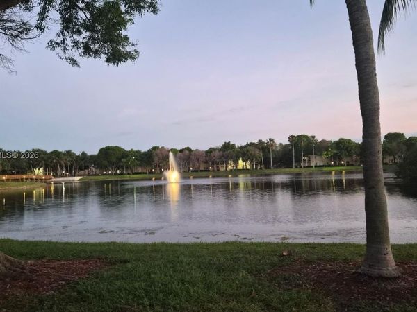 2486 Centergate Dr , Unit 203, Miramar, FL 33025