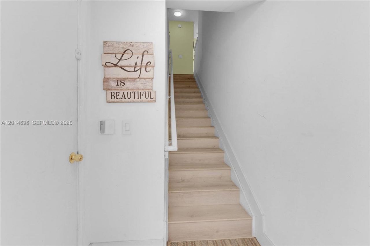 2486 Centergate Dr, Unit 203, Miramar, FL 33025 Photo