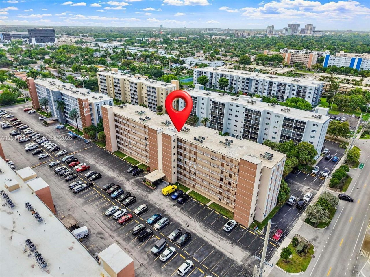 609 NE 14th Ave , Unit 405, Hallandale Beach, FL 33009 Photo