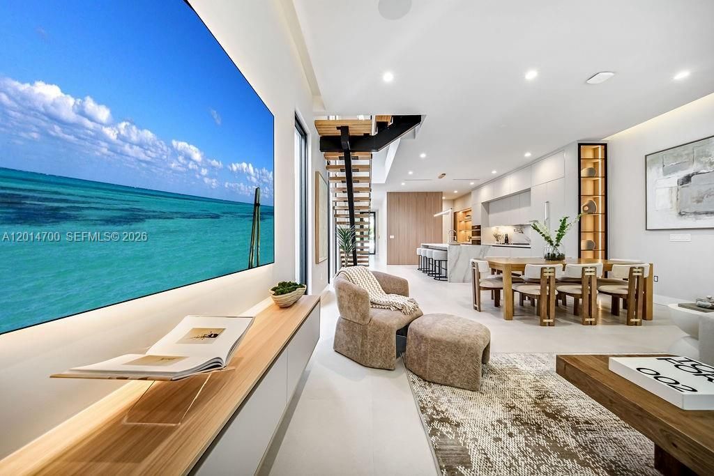 904 NE 17th Ter, Fort Lauderdale, FL 33304 Photo