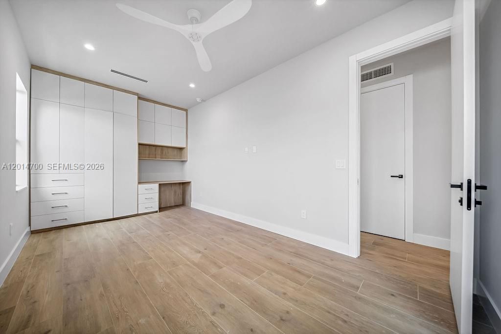 904 NE 17th Ter, Fort Lauderdale, FL 33304 Photo