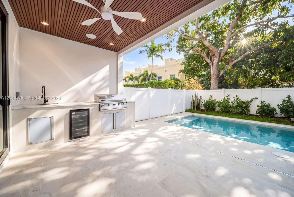 904 NE 17th Ter, Fort Lauderdale, FL 33304 Photo