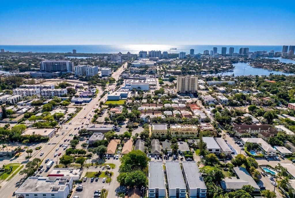 904 NE 17th Ter, Fort Lauderdale, FL 33304 Photo