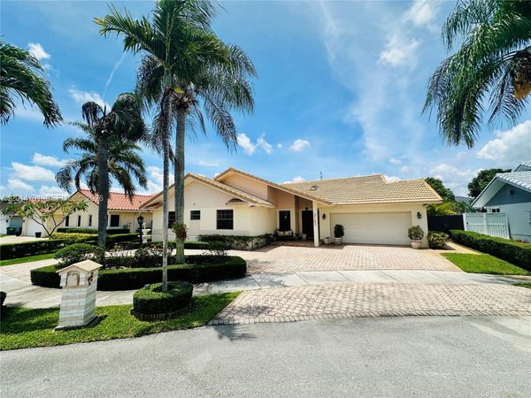 3142 SW 141st Ave , Miami, FL 33175