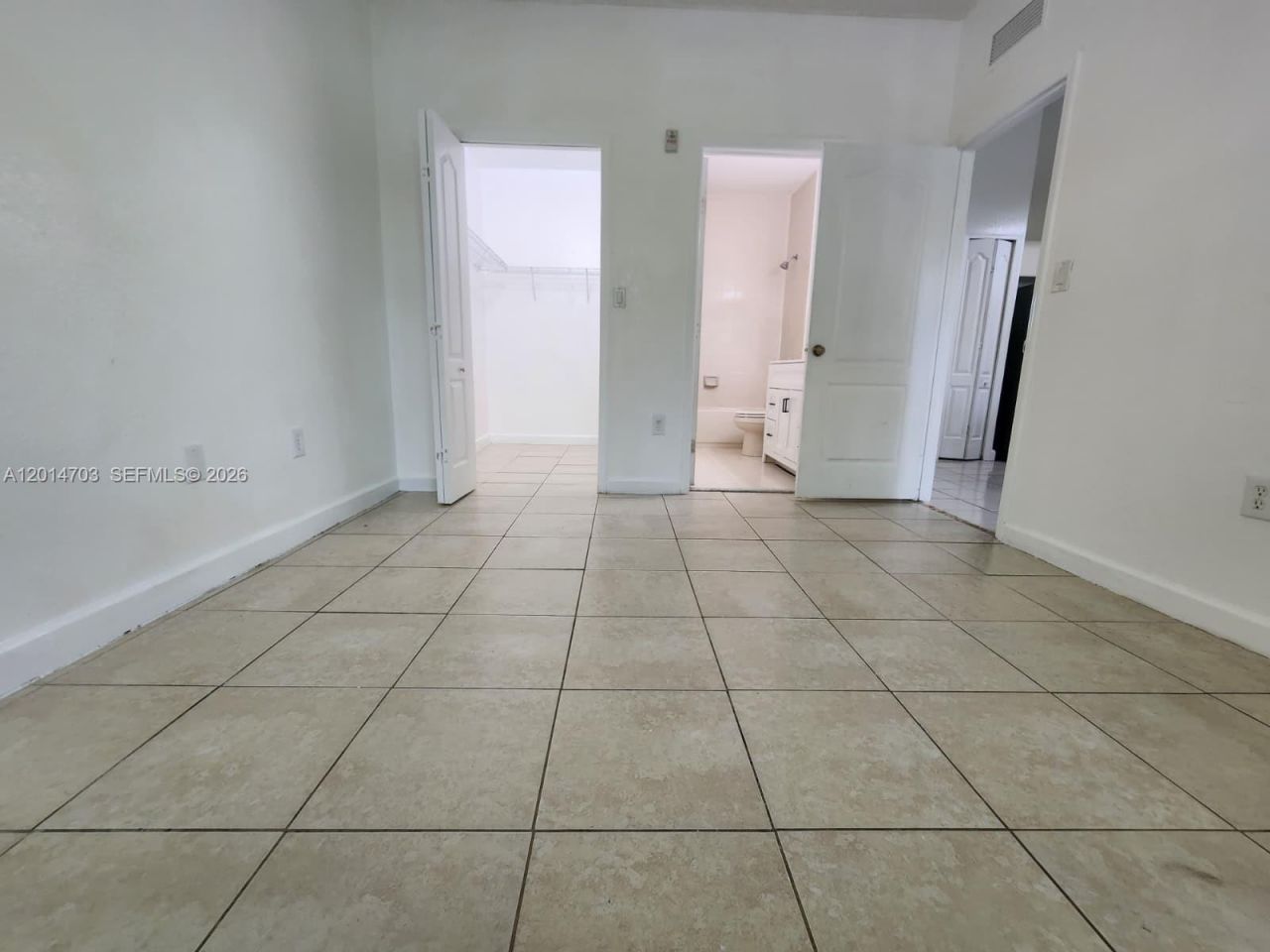 1539 SE 27th St, Unit 201, Homestead, FL 33035 Photo