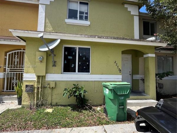 2257 NW 136th Ter , Opa-Locka, FL 33054
