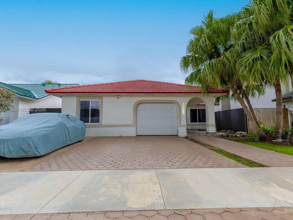 14452 SW 115th St , Miami, FL 33186