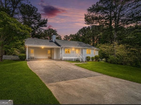 3142 Rocky Point Court, Snellville, GA 30078